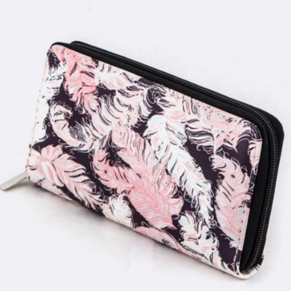 Boutique black/pink/white/blue featherprint wallet - Picture 2 of 6